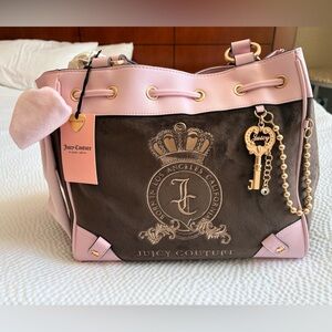 NWT JUICY COUTURE CHOCOLATE CLASSIC JUICY LOVER TOTE DAYDREAMER